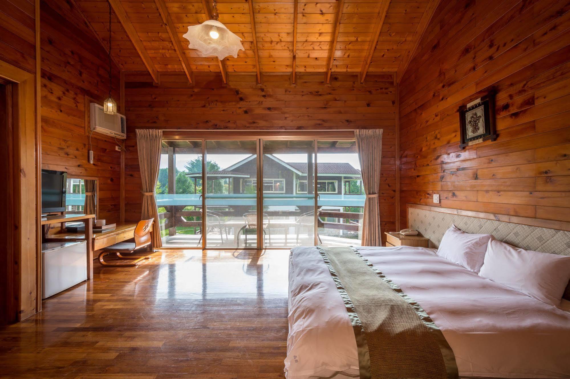 We Resort Sun Moon Lake Exterior photo