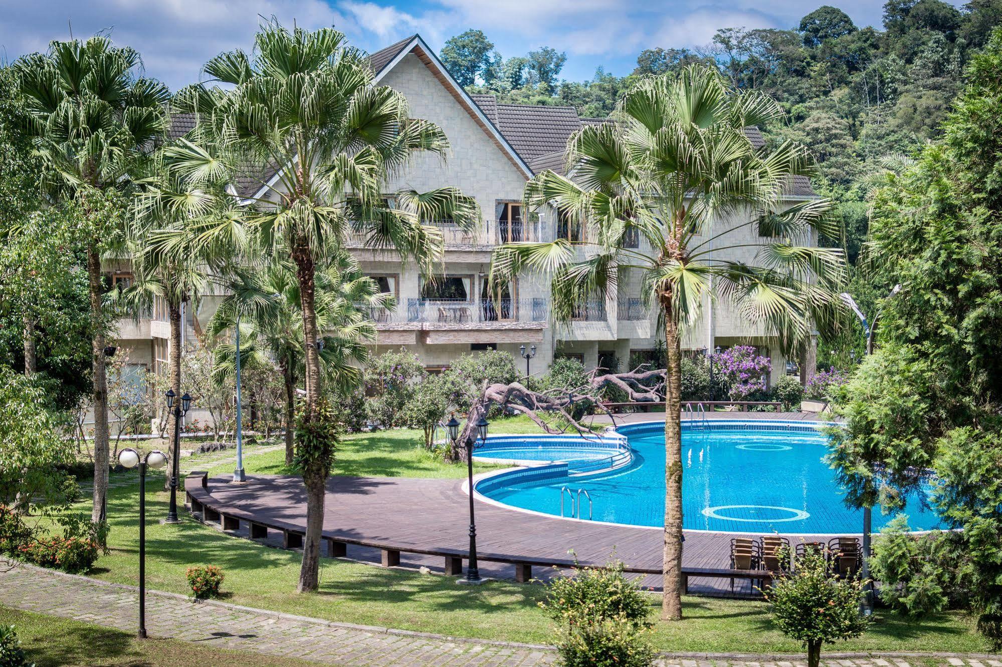 We Resort Sun Moon Lake Exterior photo